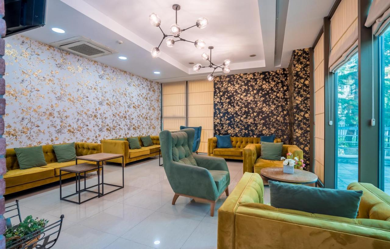 Capitol By Umbrella Otel Tiflis Dış mekan fotoğraf